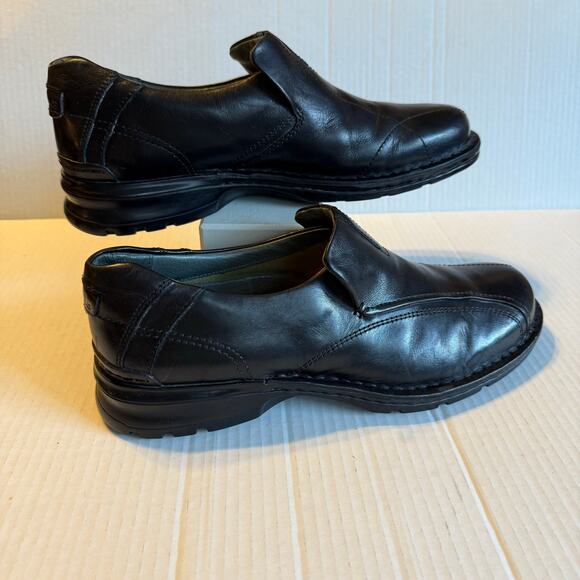 Clarks Black Leather Slip On Comfort Shoes 11M Men’s Casual Work Loafers - Picture 9 of 11
